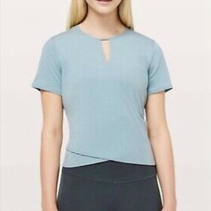 Lululemon top